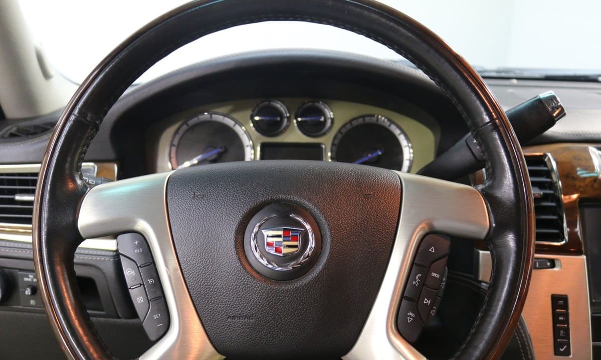 Разблокировка руля Cadillac