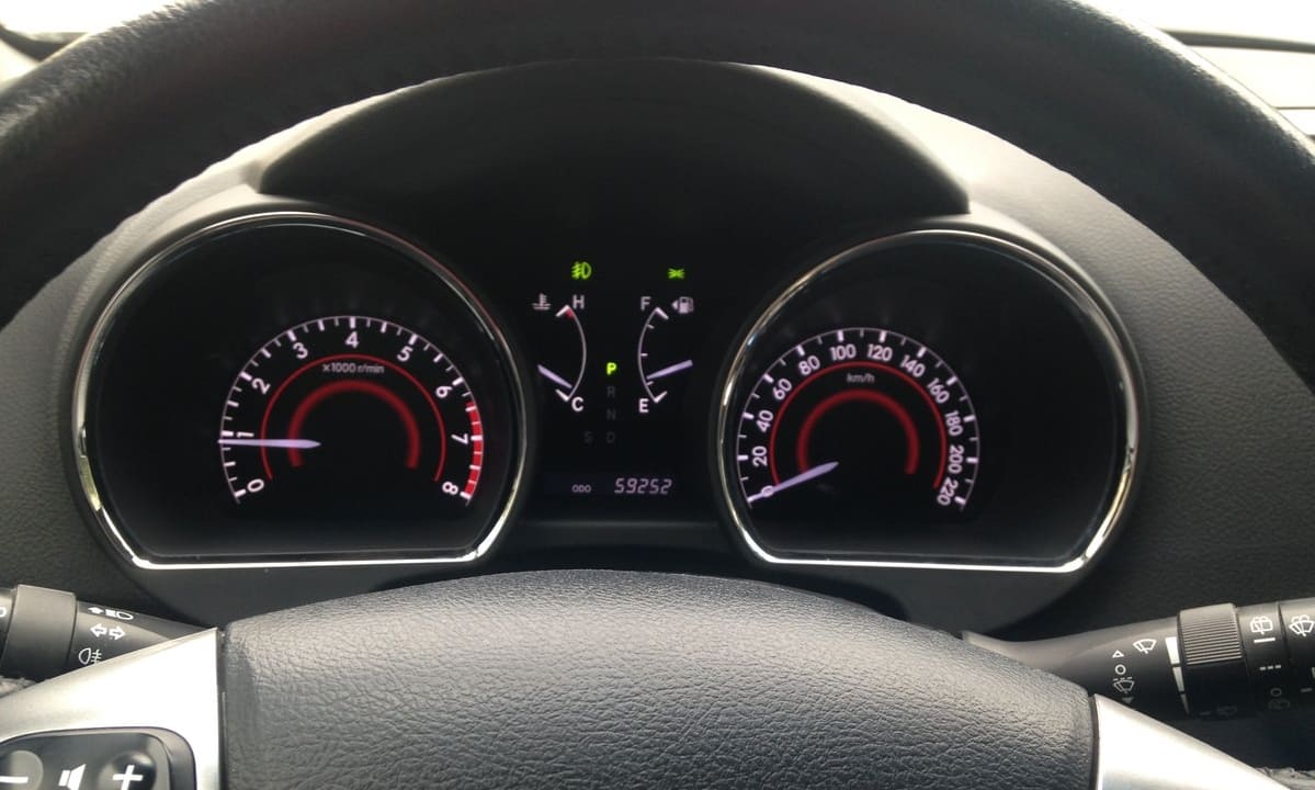 Разблокировка руля Toyota
