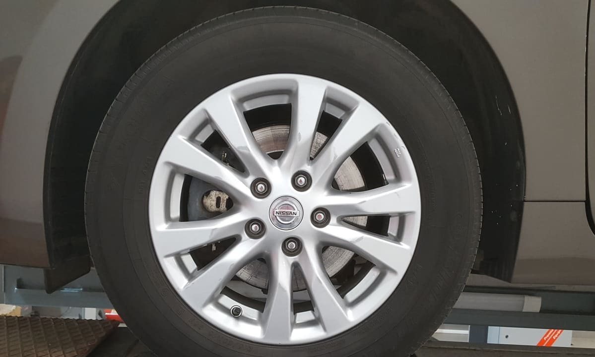 Снять секретки с колес Nissan