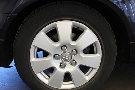 Снять секретку с колеса Audi A4