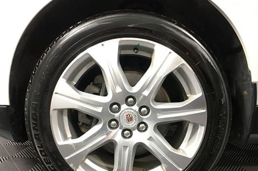 Снять секретку с колеса Cadillac STS