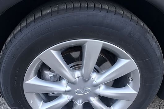 Снять секретку с колеса Infiniti QX70