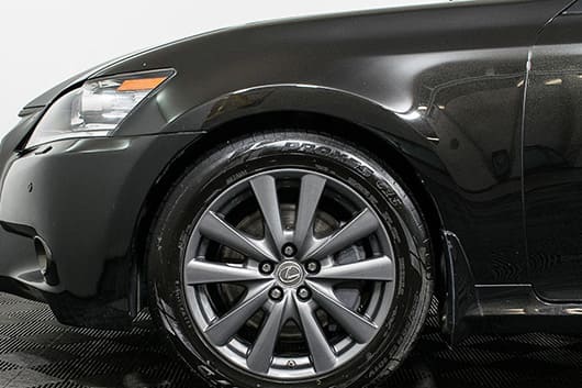 Снять секретку с колеса Lexus LS