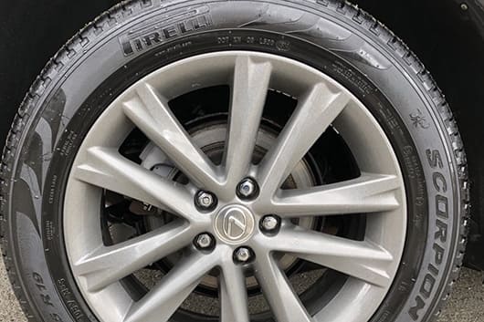 Снять секретку с колеса Lexus SC