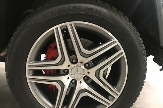 Снять секретку с колеса Mercedes E Class