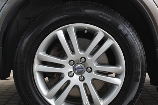 Снять секретку с колеса Volvo V40
